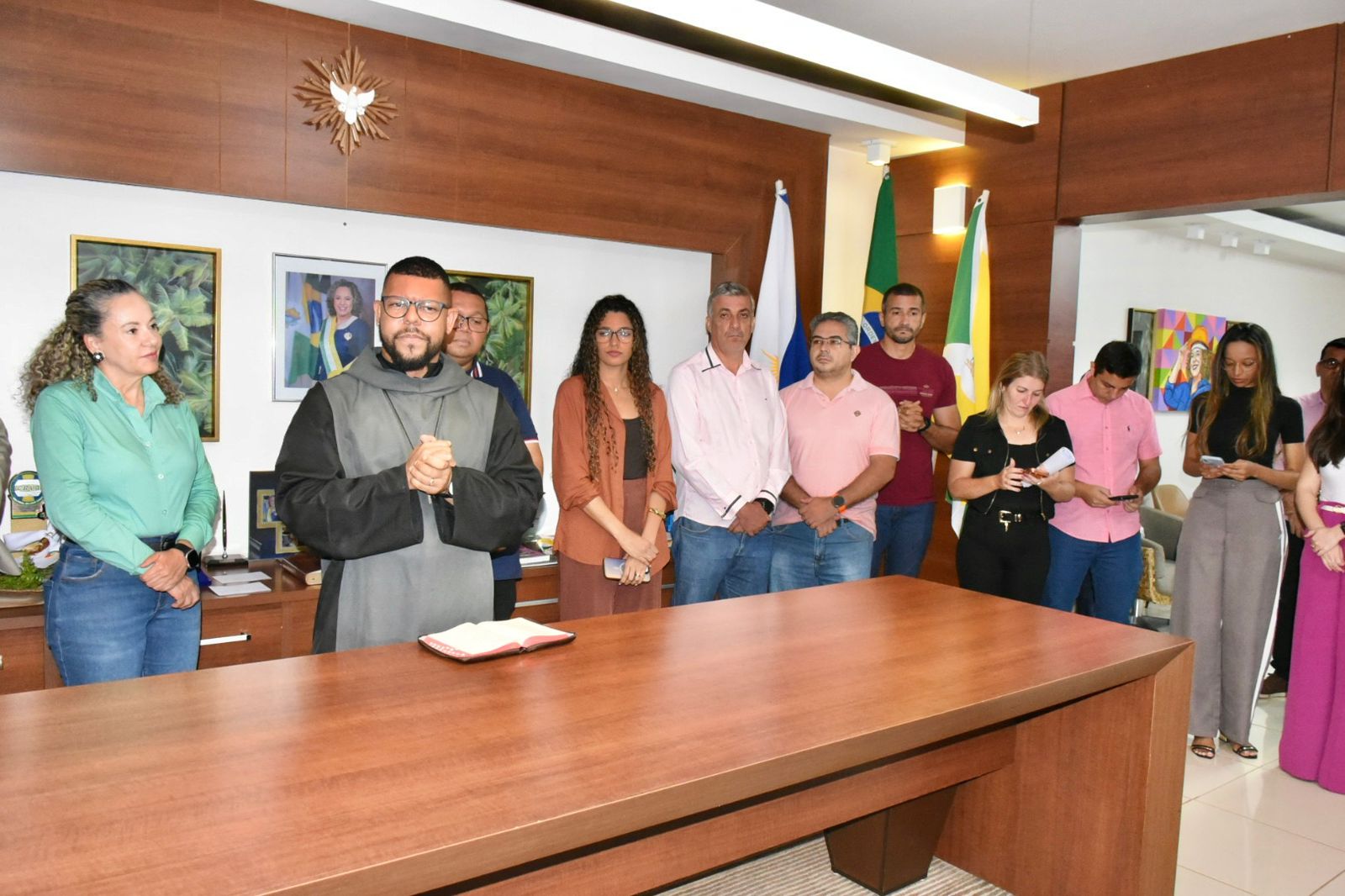 Prefeita Josi Nunes recebe Frei Wilson Balbino e destaca apoio a eventos religiosos em Gurupi