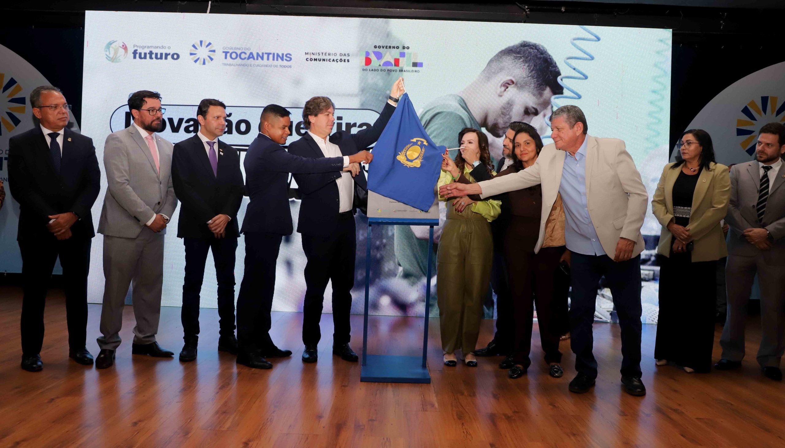 Governo do Tocantins e Ministério das Comunicações inauguram CRC LAB Palmas e ampliam inclusão digital no estado
