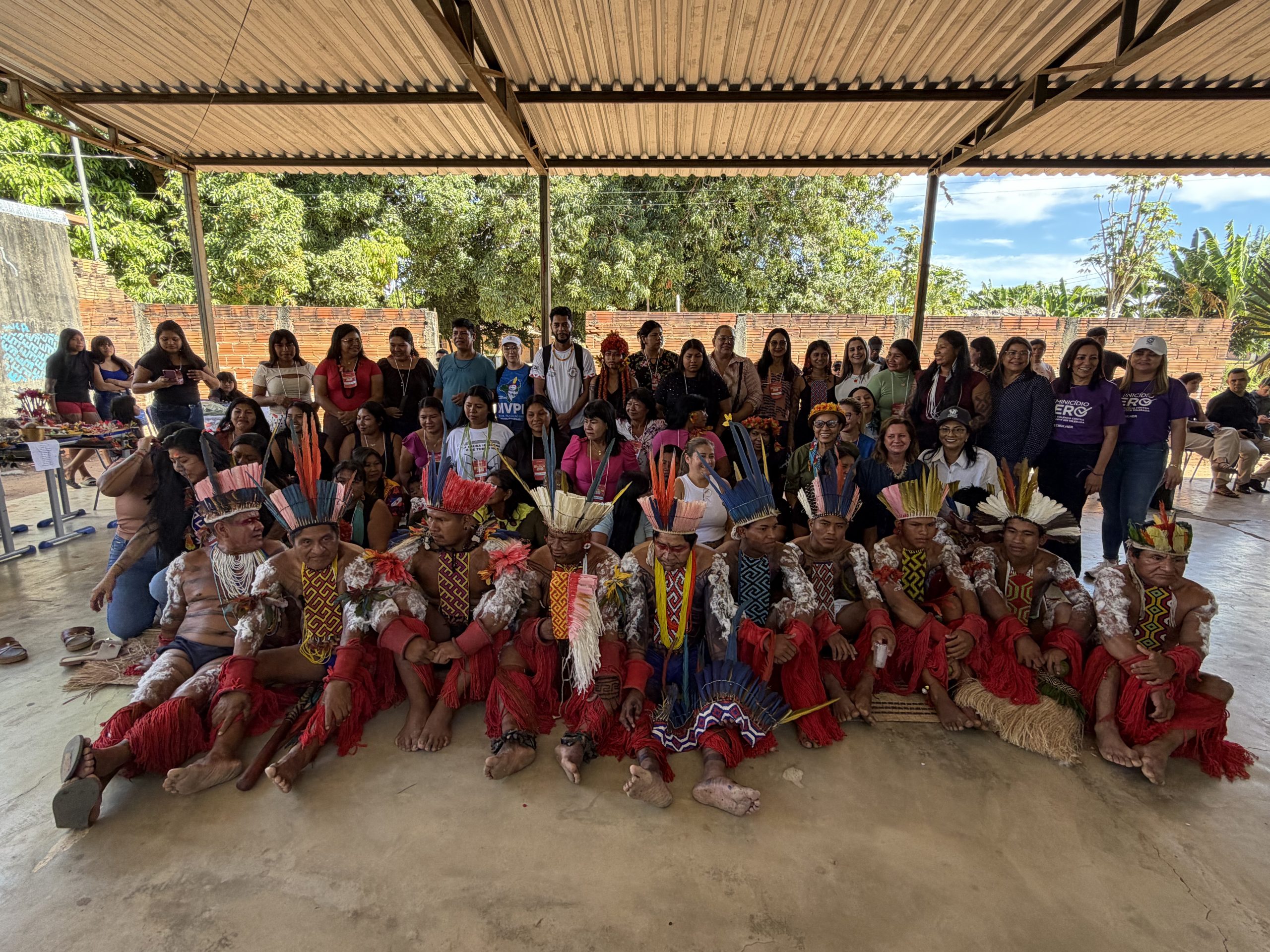 Governo do Tocantins promove intercâmbio cultural durante visita da embaixadora da República Tcheca ao povo Iny-Javaé