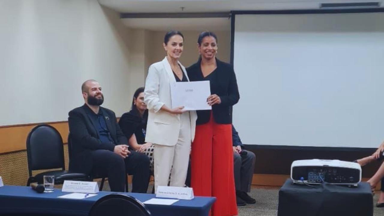 Bancos de Leite do Tocantins recebem certificação da Fiocruz durante participação em congresso global no Rio de Janeiro