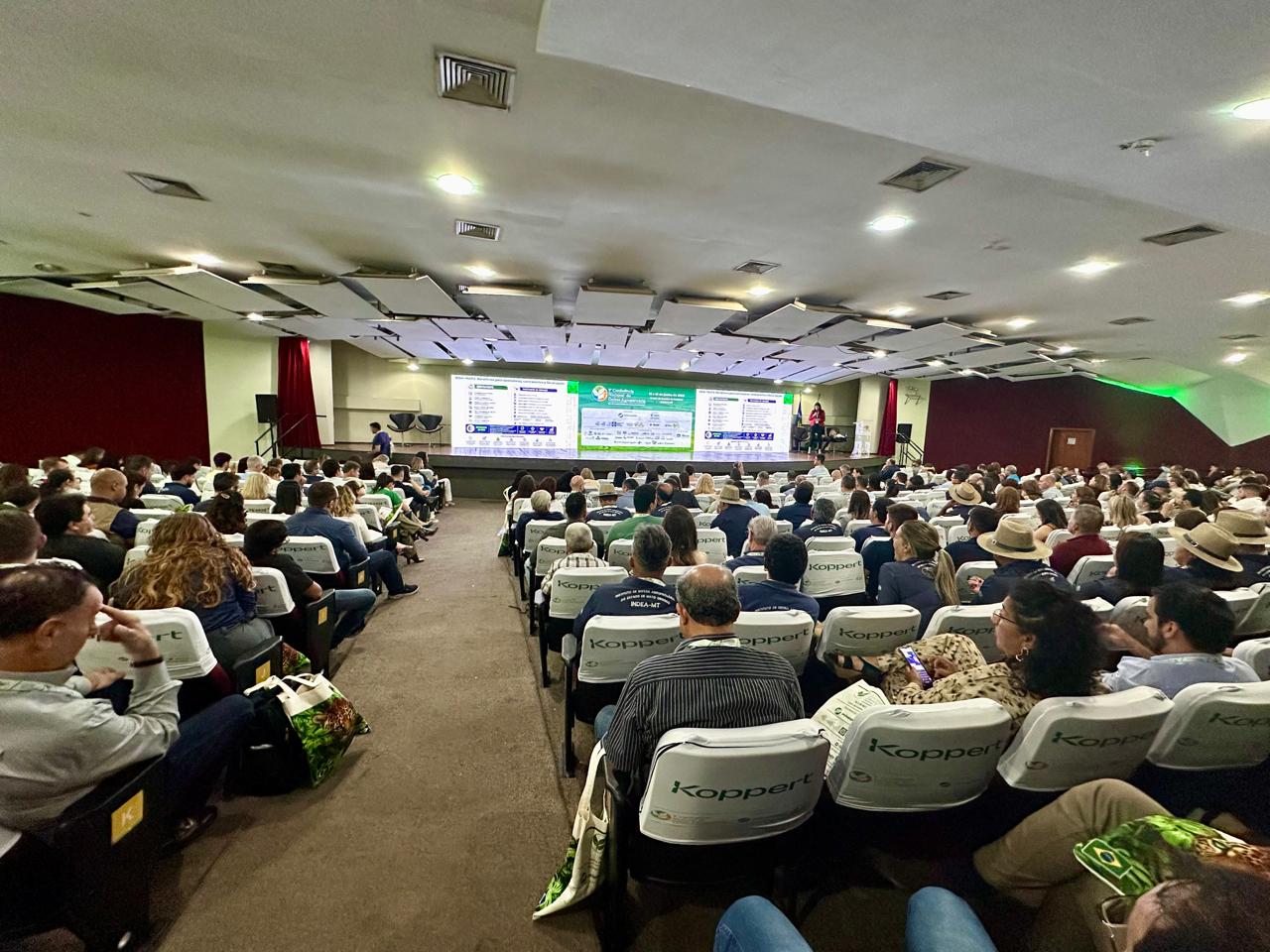 Adapec participa da 9ª Conferência Nacional de Defesa Agropecuária em Cuiabá