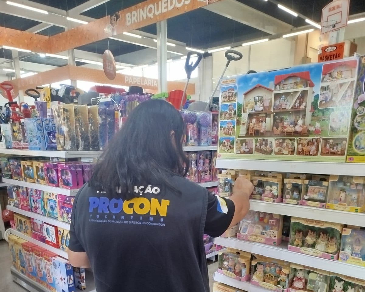 Procon Tocantins pesquisa preços de 149 produtos para o Dia das Crianças em Palmas